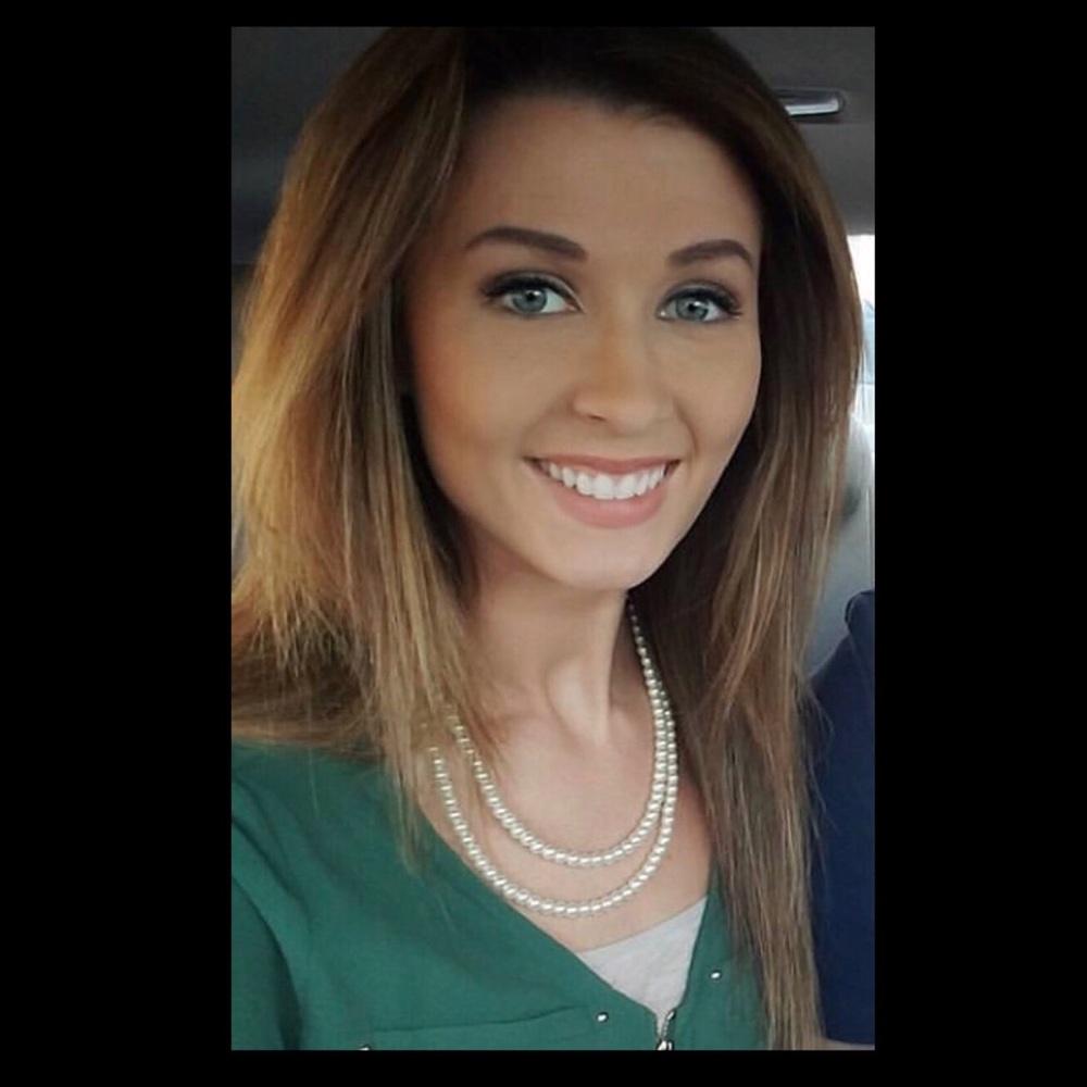 Meet your Posher, Carolyne